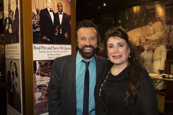Yakov Smirnoff and Donelle Dadigan Photo