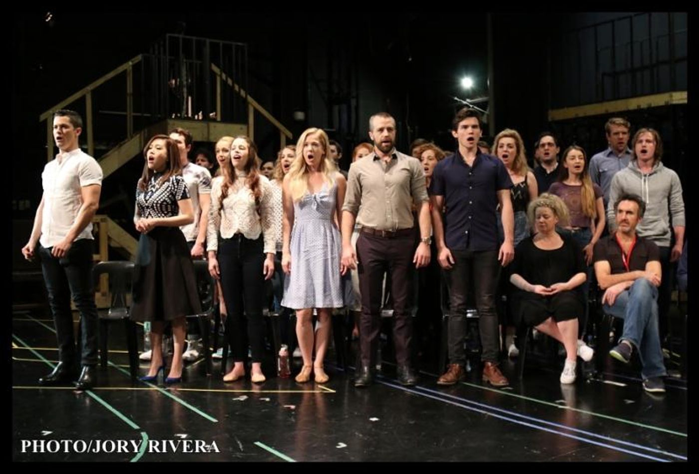 Photo & Video: LES MIS Asian Tour Cast Preview 'Finale'  Image