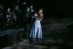 Sydney Lucas and Ben Platt @ BroadwayWorld Sydney Lucas and Ben Platt Photo