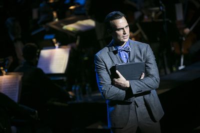 Cheyenne Jackson Photo