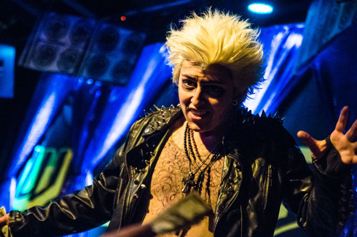 Photo Coverage: Inside Stadium Virginium V – GENERATION WEST Photo Coverage: Inside Stadium Virginium V – GENERATION WEST Image