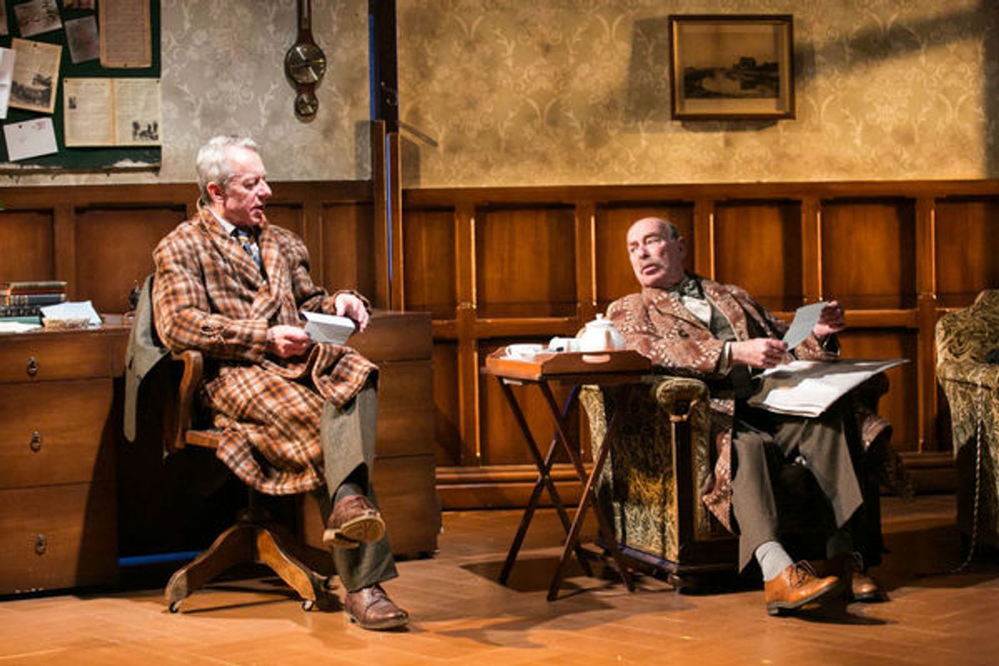 Photo Flash: First Look at Stephen Boxer, Denis Lill and More in the UK Tour of SHADOWLANDS  Image