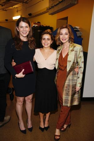 Actress Lauren Graham and Mae Whitman and Sharon Lawrence Photo