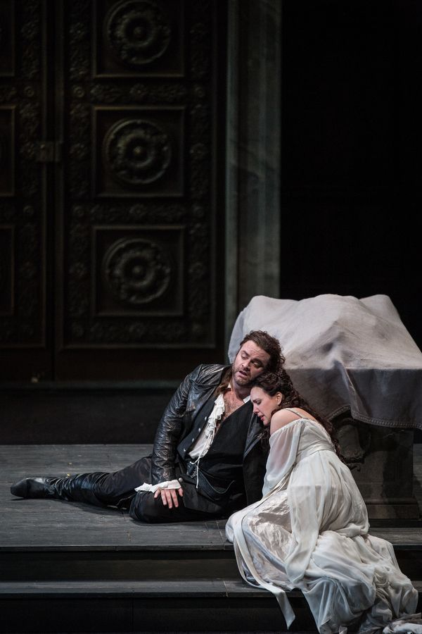 Joseph Calleja and Susanna Phillips Photo