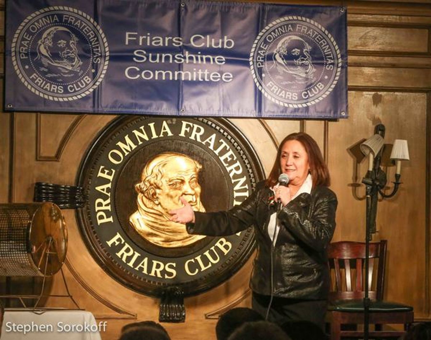 Photo Coverage: Inside Comedy Night At The Friars Club  Image