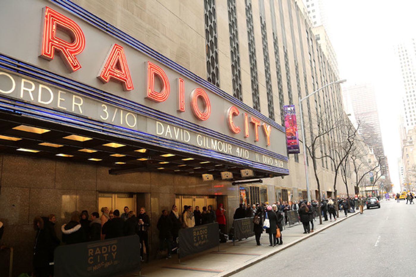 Photo Flash: Hopeful Dancers Line Up Outside Radio City Music Hall to Audition for the Rockettes Photo Flash: Hopeful Dancers Line Up Outside Radio City Music Hall to Audition for the Rockettes Image