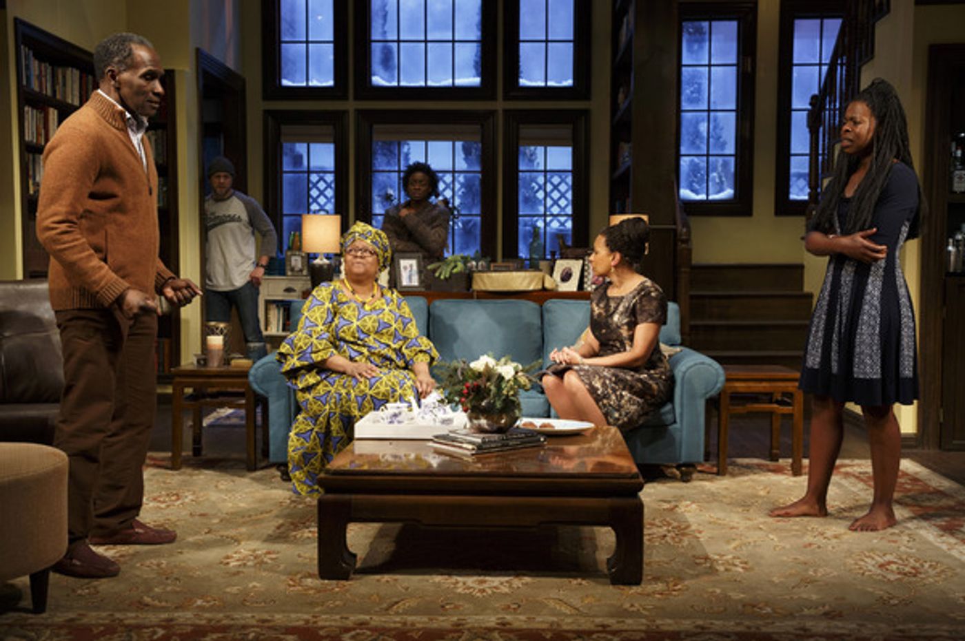 Photo Flash: First Look at Tamara Tunie, Roslyn Ruff and More in FAMILIAR at Playwrights Horizons  Image