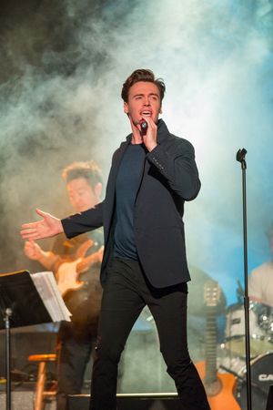 Erich Bergen @ BroadwayWorld Erich Bergen Photo