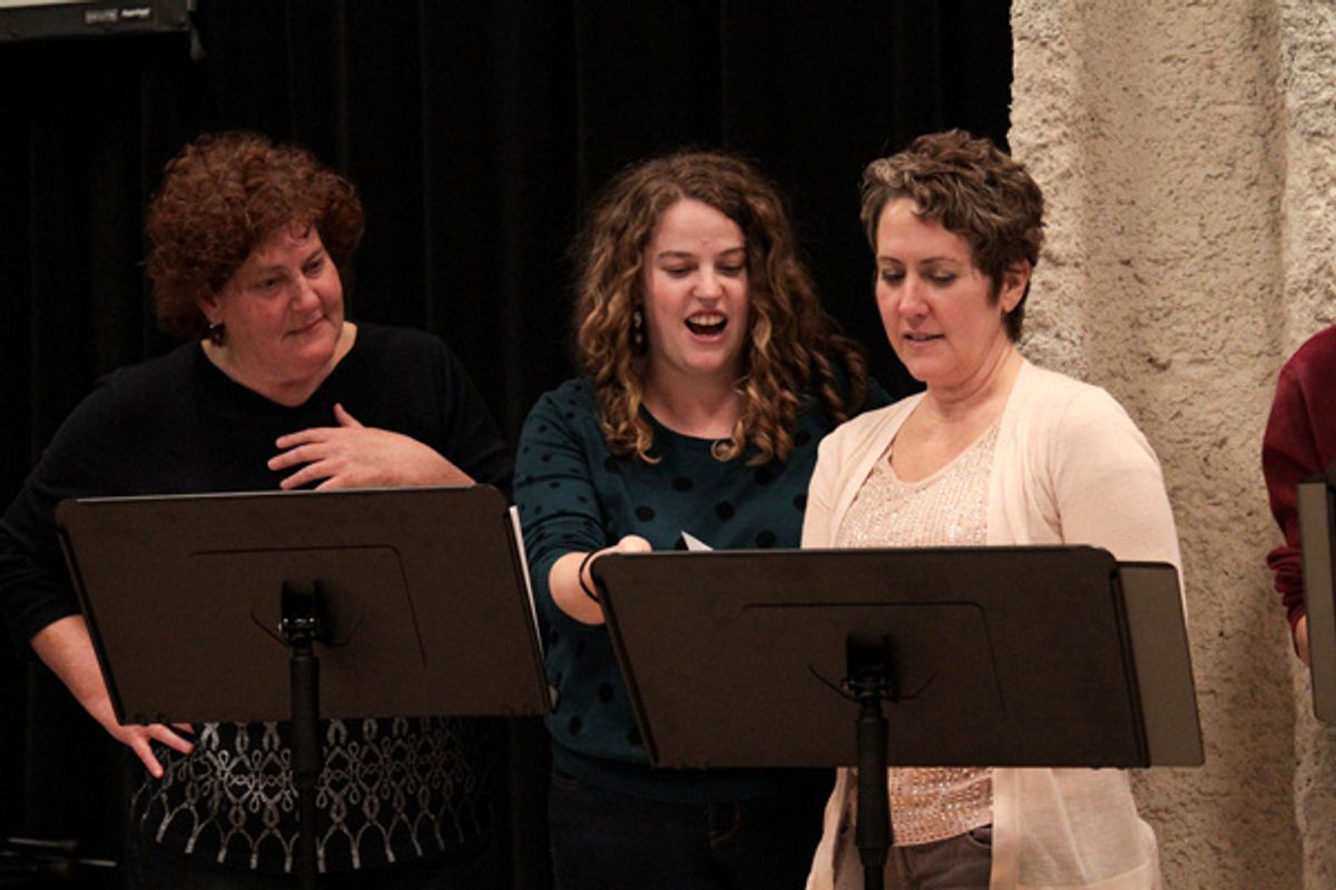 Kat Martin () talks with Rona Hyman (left) and Jeannette Rainey (right) at 