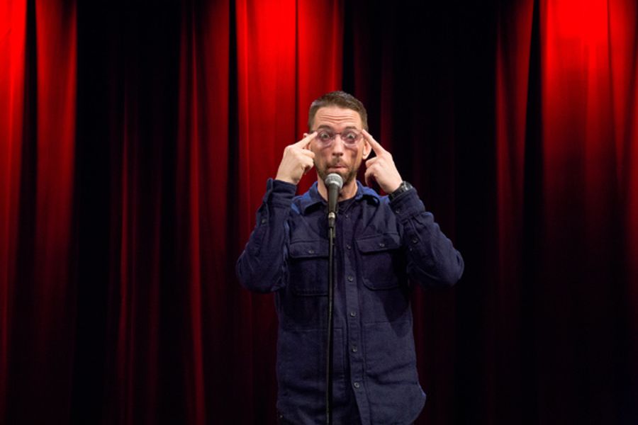 Photo Flash: First Look at New Comedy NEAL BRENNAN 3 MICS at Lynn Redgrave Theatre Image