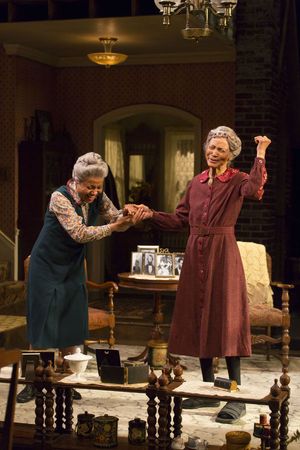 Brenda Pressley and Olivia Cole Photo