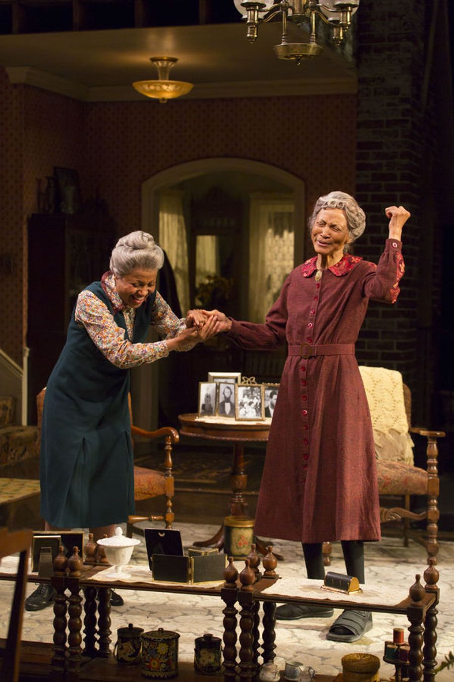 Photo Flash: First Look at 'HAVING OUR SAY' at Long Wharf Theatre Image