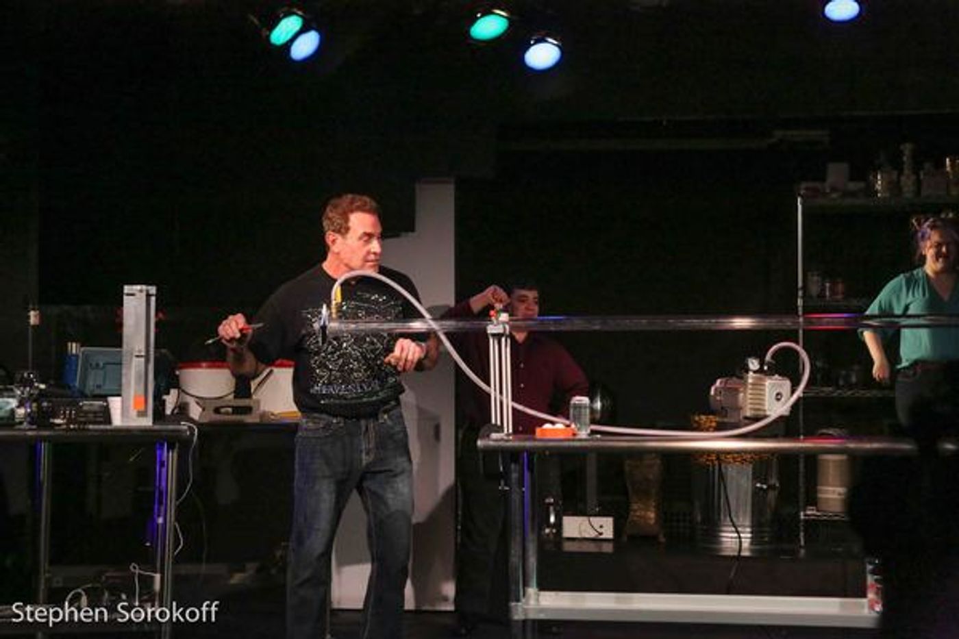 Photo Coverage: THAT PHYSICS SHOW's David Maiullo Meets The Press  Image