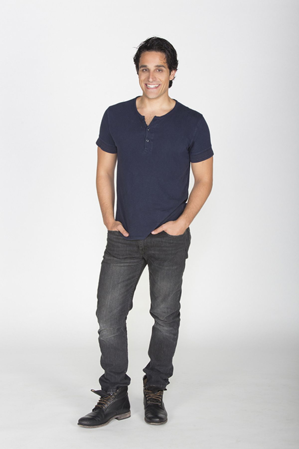 Jared Zirilli appears as Alfred Davidson at 