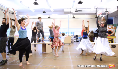 Andrew Keenan-Bolger with cast Photo