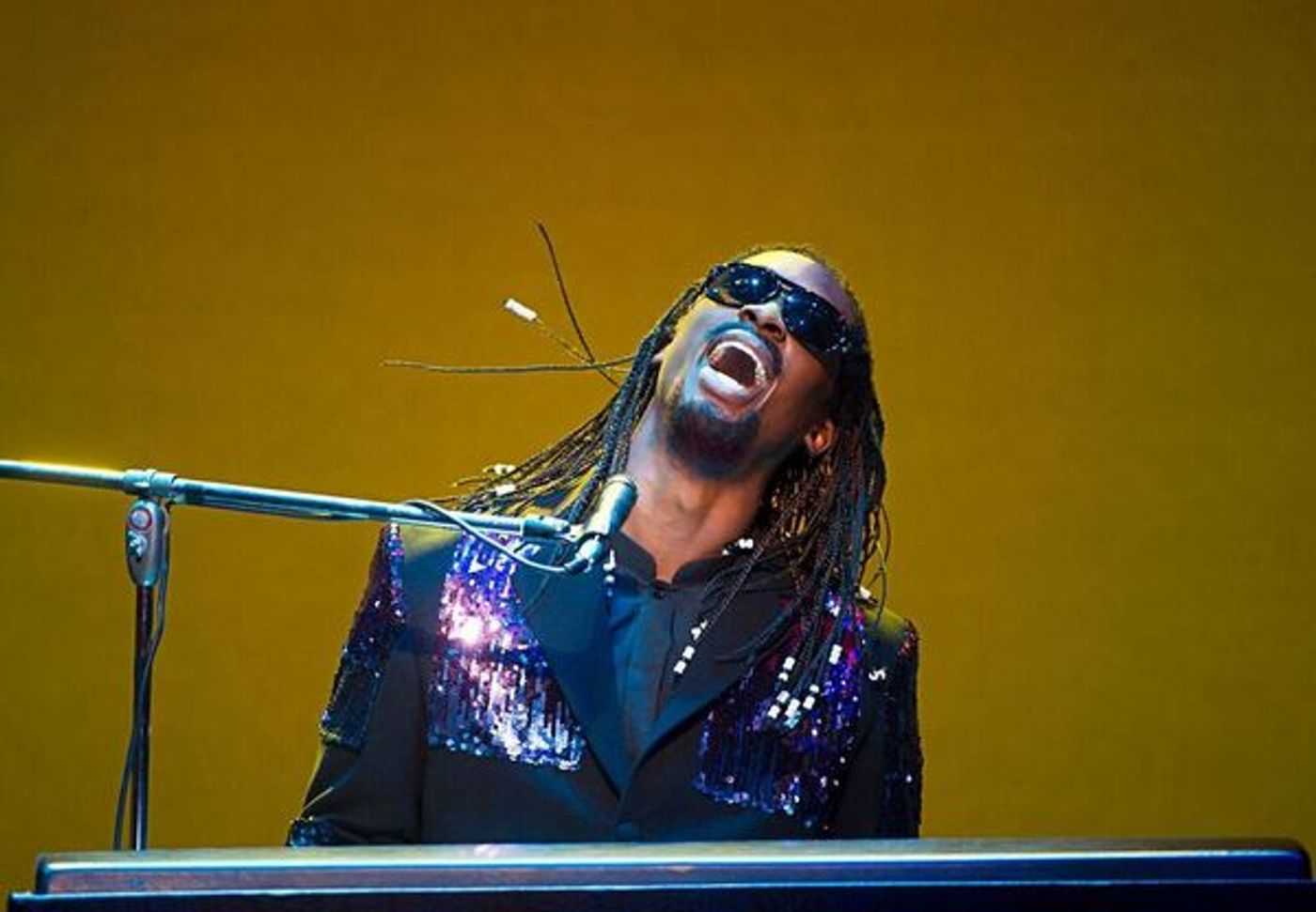 Photo Flash: MOTOWN Hits London! First Look at Lucy St. Louis, Cedric Neal & More Onstage  Image