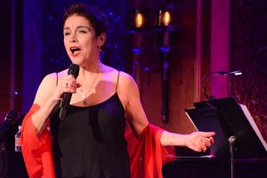 Christine Andreas Photo