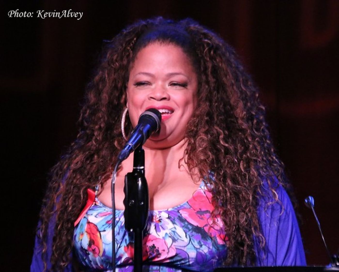 Photo Flash: Bill Russell's ELEGIES FOR ANGELS, PUNKS AND RAGING QUEENS BC/EFA Benefit Plays Birdland  Image