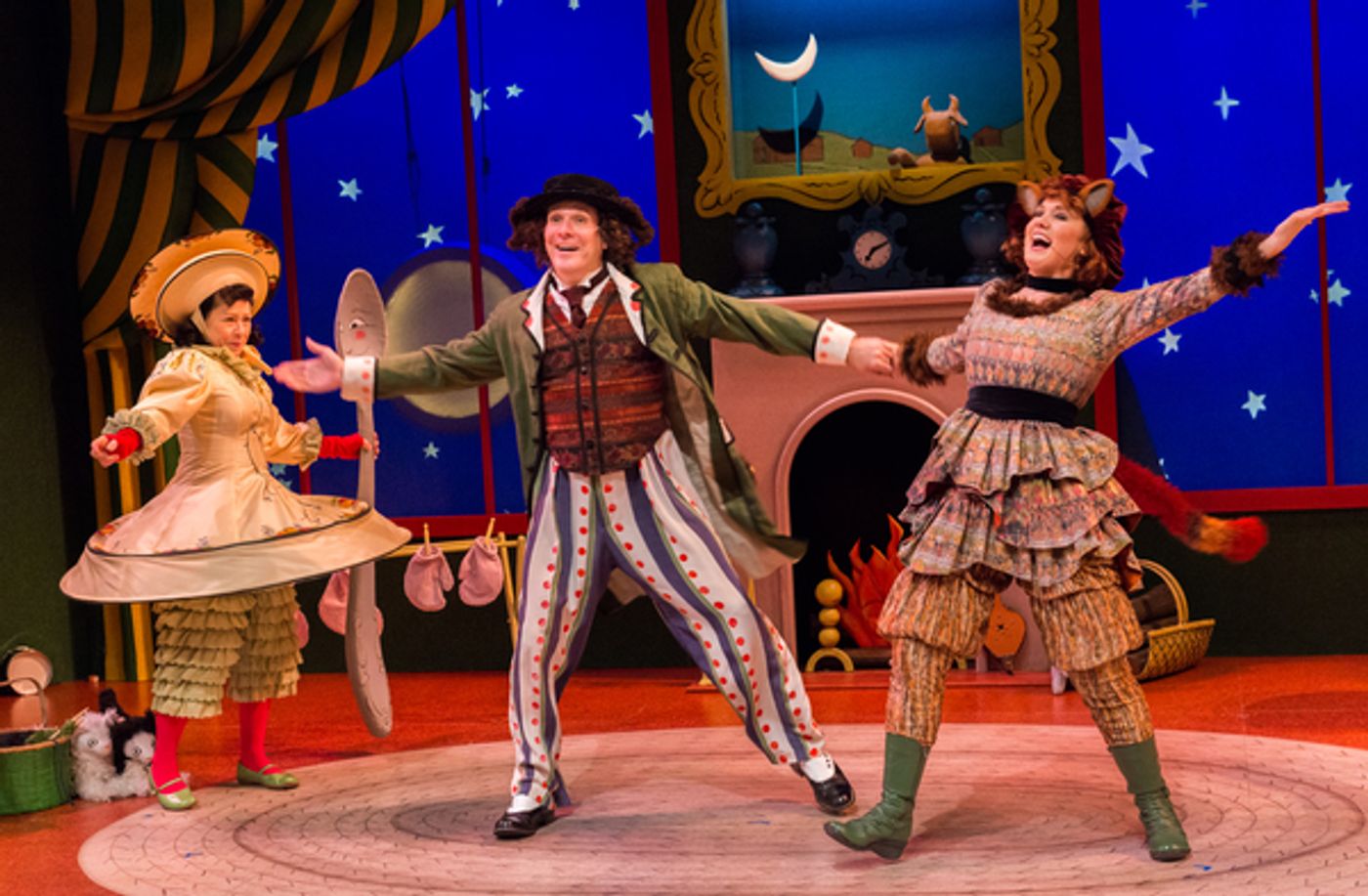 Photo Flash: First Look at GOODNIGHT MOON at Young People's Theatre  Image