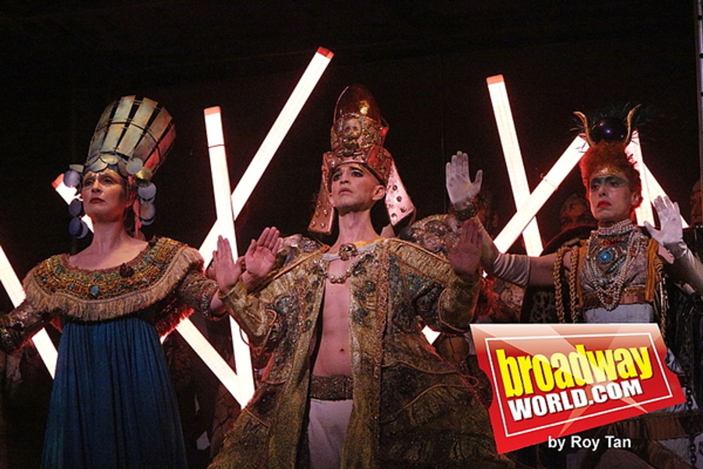 Photo Coverage: AKHNATEN At English National Opera Photo Coverage: AKHNATEN At English National Opera Image