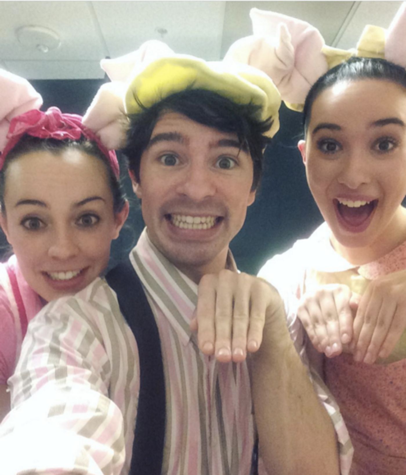 Photo Flash: AN AMERICAN IN PARIS, THE KING AND I, and More Casts Take Saturday Intermission Pics  Image