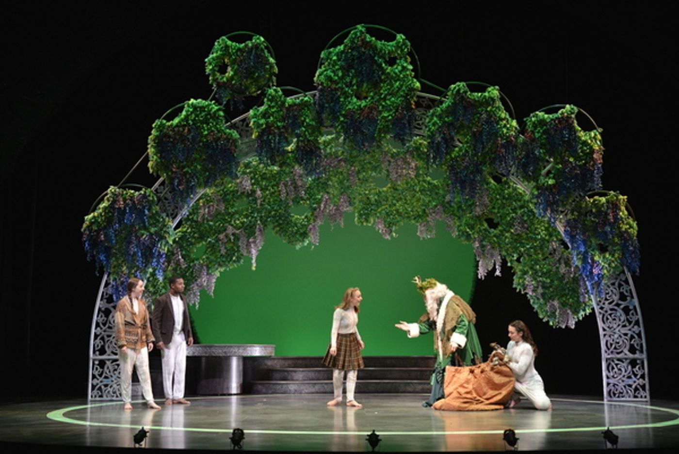 Photo Flash: First Look at Alliance Theatre's THE LION, THE WITCH, AND THE WARDROBE Photo Flash: First Look at Alliance Theatre's THE LION, THE WITCH, AND THE WARDROBE Image