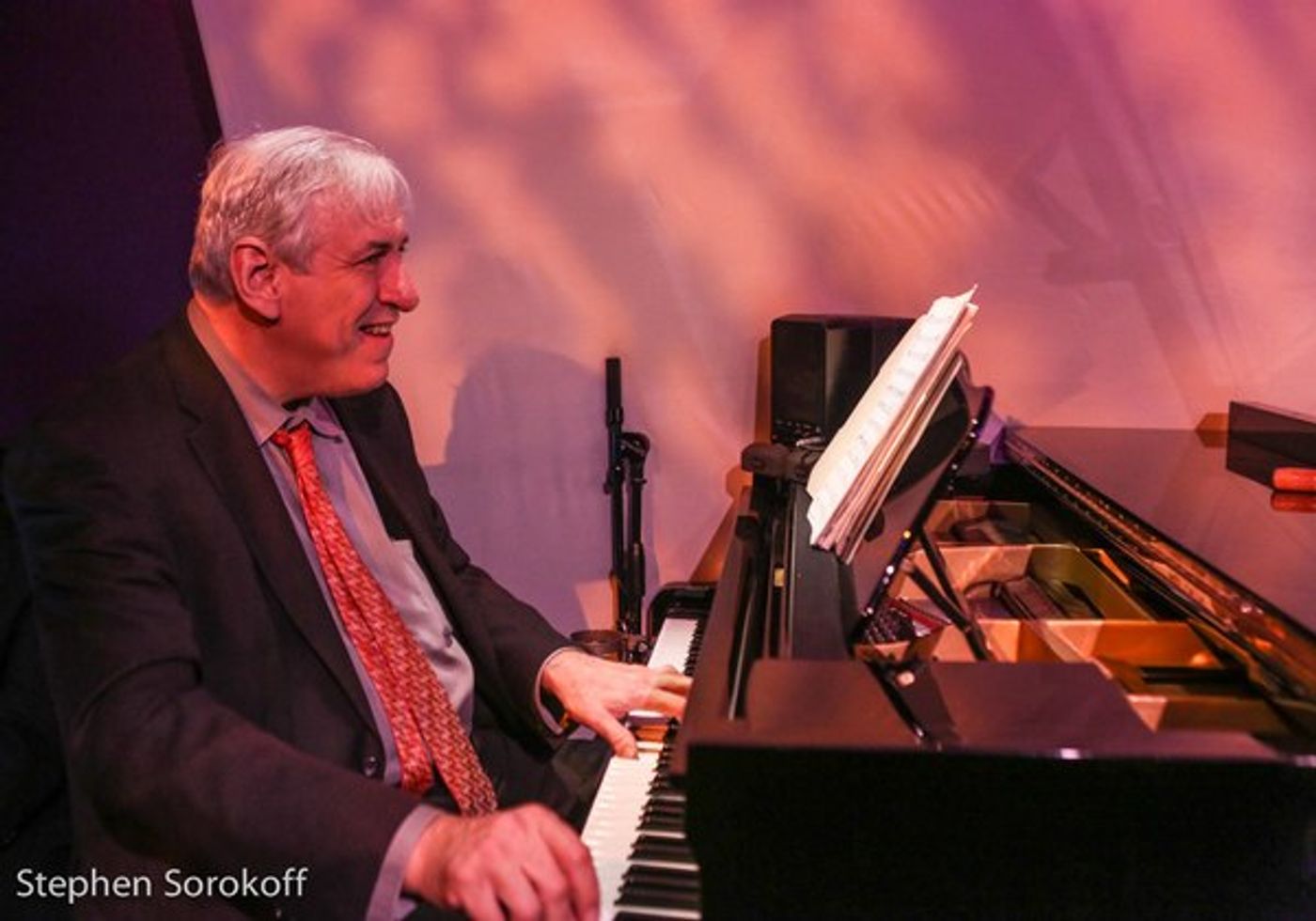 Photo Coverage: Fyvush Finkel Opens at The Metropolitan Room  Image