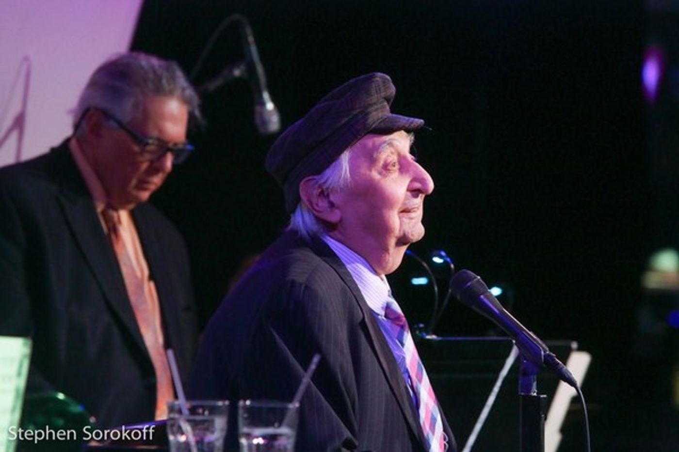 Photo Coverage: Fyvush Finkel Opens at The Metropolitan Room  Image