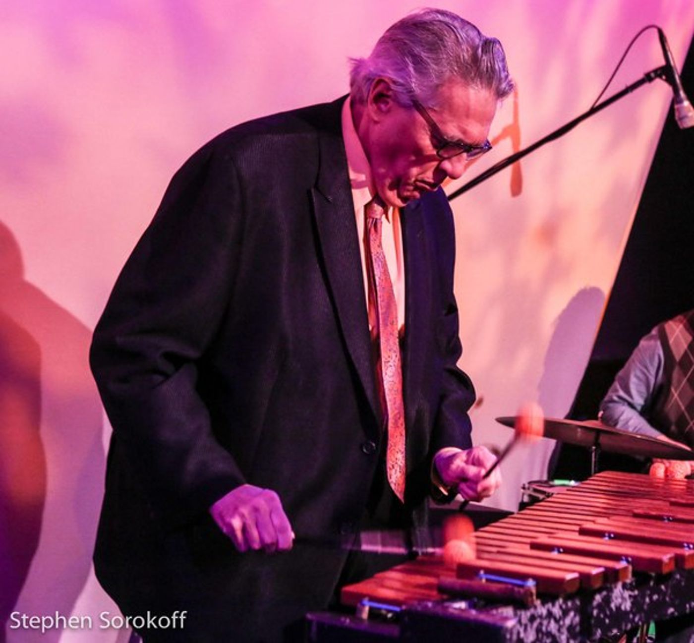 Photo Coverage: Fyvush Finkel Opens at The Metropolitan Room  Image