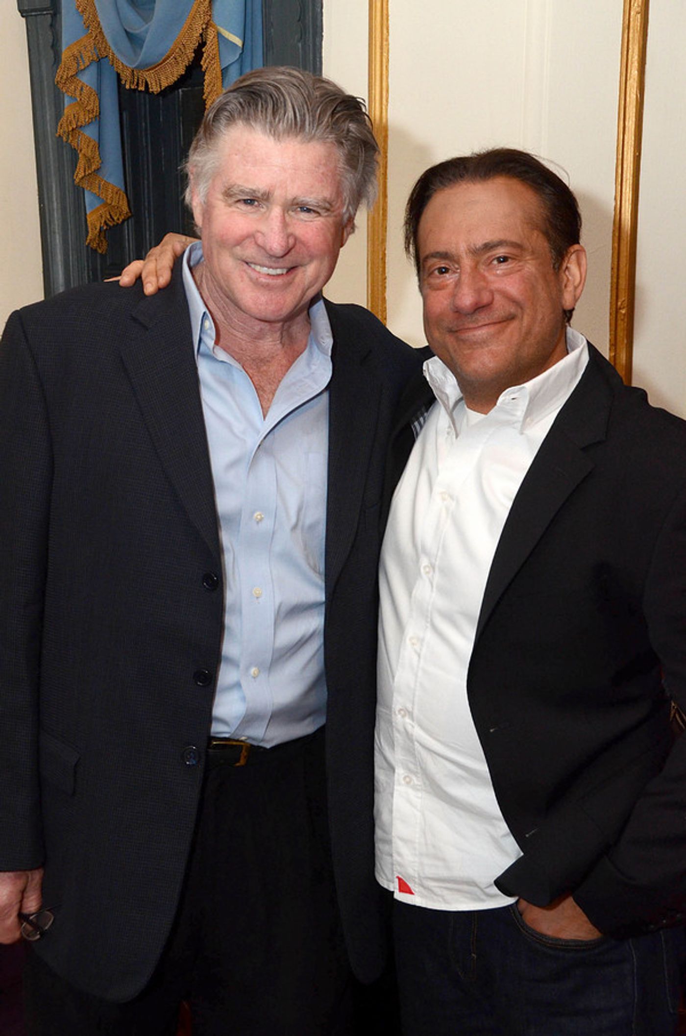 Photo Flash: Tony Danza, Renee Elise Goldsberry and More Take Part in CELEBRITY AUTOBIOGRAPHY Photo Flash: Tony Danza, Renee Elise Goldsberry and More Take Part in CELEBRITY AUTOBIOGRAPHY Image