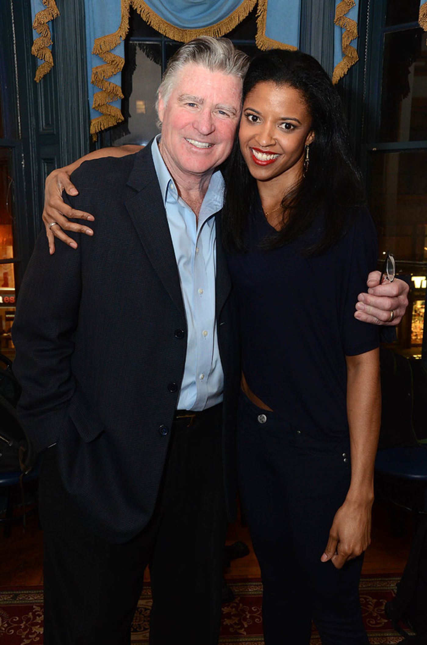 Photo Flash: Tony Danza, Renee Elise Goldsberry and More Take Part in CELEBRITY AUTOBIOGRAPHY Photo Flash: Tony Danza, Renee Elise Goldsberry and More Take Part in CELEBRITY AUTOBIOGRAPHY Image