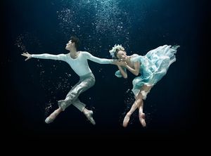 Emily Bromberg and Renan Cerdeiro Photo