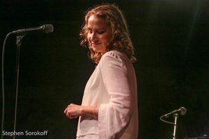 Joan Osborne @ BroadwayWorld Joan Osborne Photo