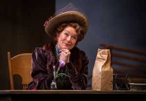 Kristine Nielsen (Dolly Gallagher Levi) @ BroadwayWorld Kristine Nielsen (Dolly Gallagher Levi) Photo