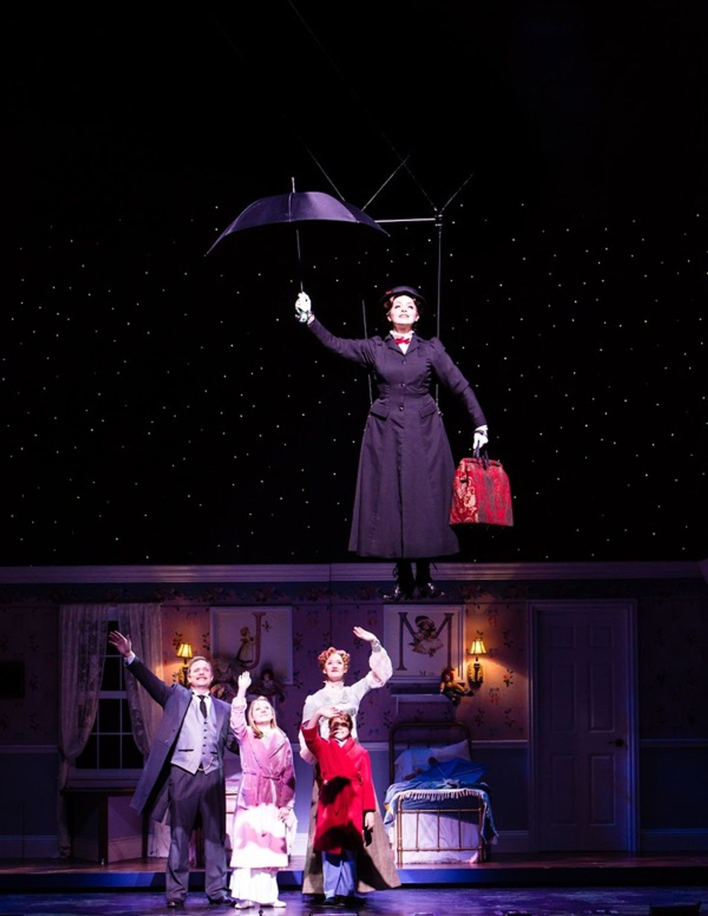 Photo Flash: First Look at Christina DeCicco & Danny Gardner in TUTS' MARY POPPINS  Image