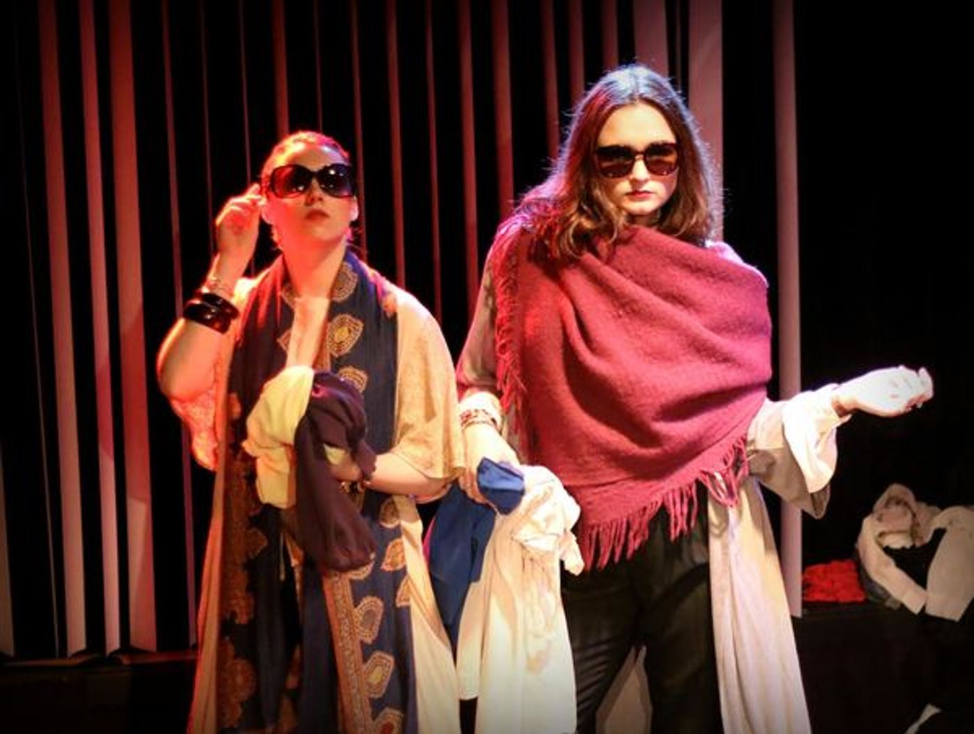 Photo Flash: First Look at MARY-KATE OLSEN IS IN LOVE at Apollo Studio Theatre Photo Flash: First Look at MARY-KATE OLSEN IS IN LOVE at Apollo Studio Theatre Image