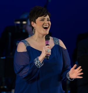 Lisa Howard @ BroadwayWorld Lisa Howard Photo