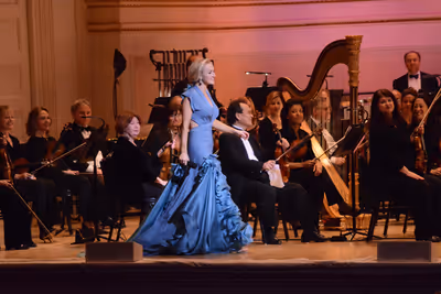 Betsy Wolfe Photo