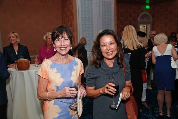 Photo Flash: CULTURE & COCKTAILS Welcomes Hearst Foundation Director Gilbert C. Maurer  Image