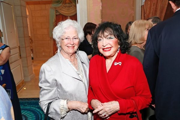 Photo Flash: CULTURE & COCKTAILS Welcomes Hearst Foundation Director Gilbert C. Maurer  Image