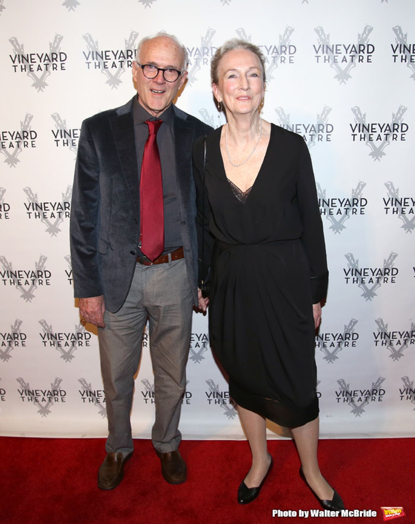 Photo Coverage: On the Red Carpet for Vineyard Theatre's 2016 Gala!  Image