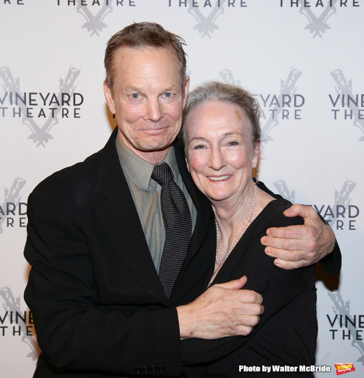 Photo Coverage: On the Red Carpet for Vineyard Theatre's 2016 Gala!  Image