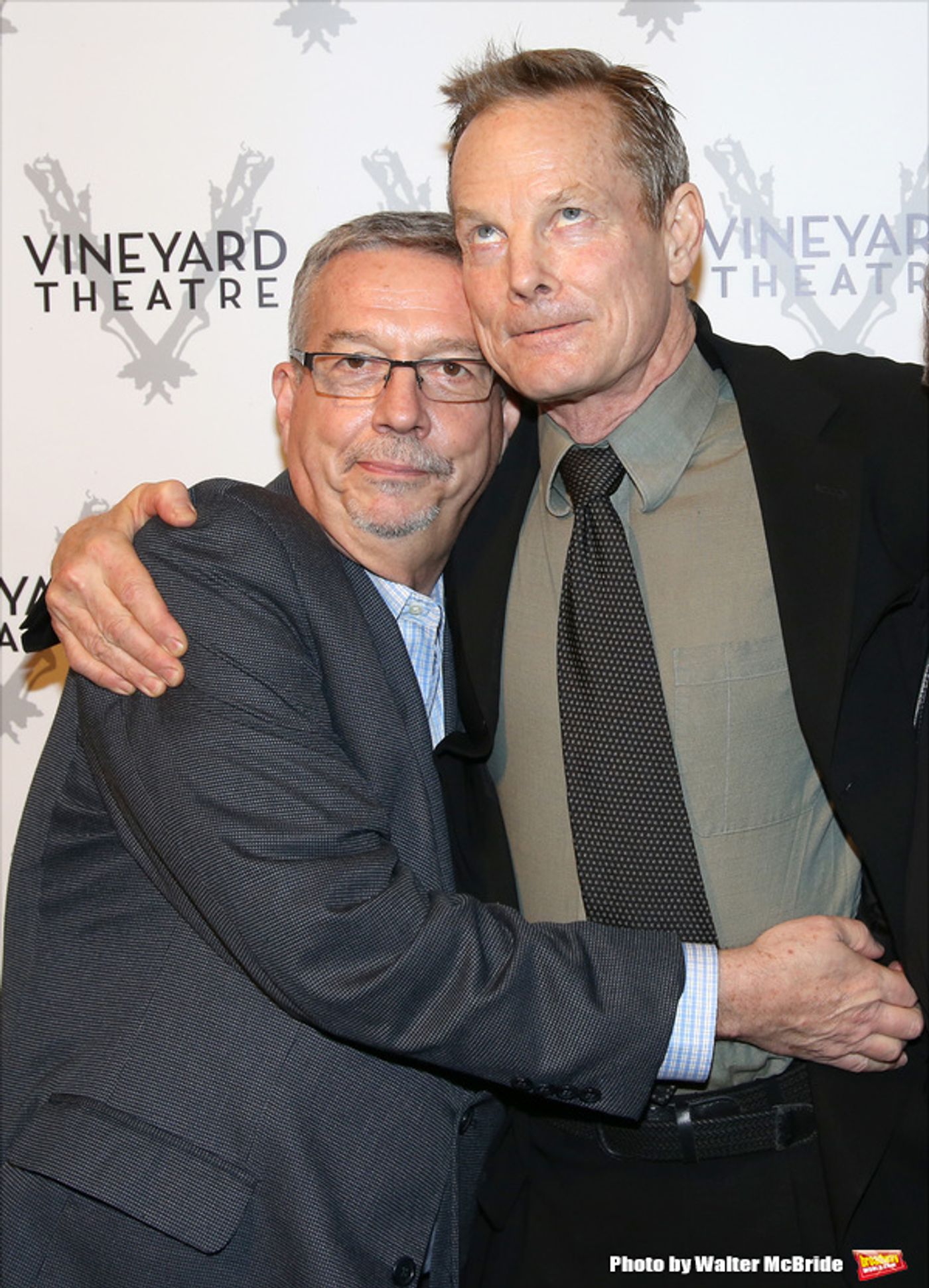 Photo Coverage: On the Red Carpet for Vineyard Theatre's 2016 Gala!  Image