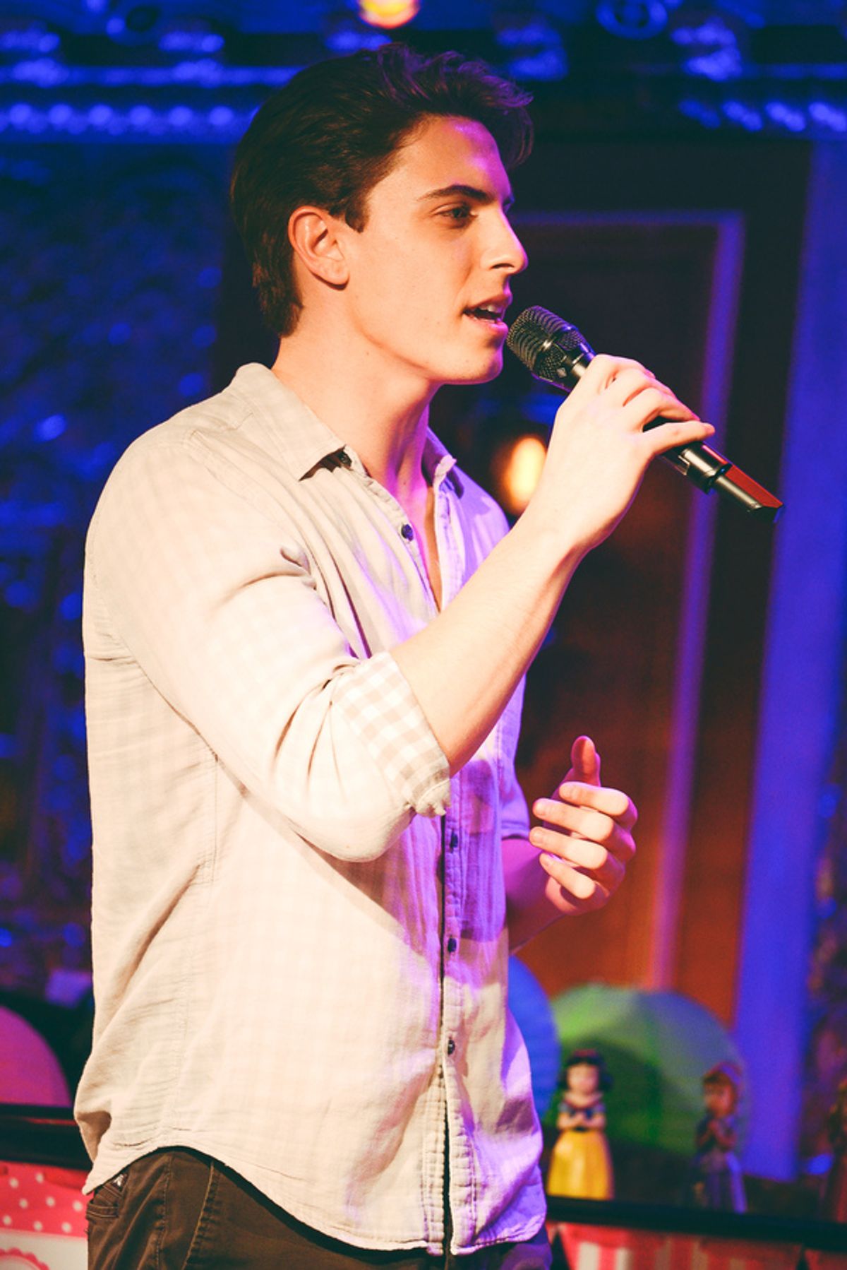 Derek Klena sings ''I See The Light'' at 