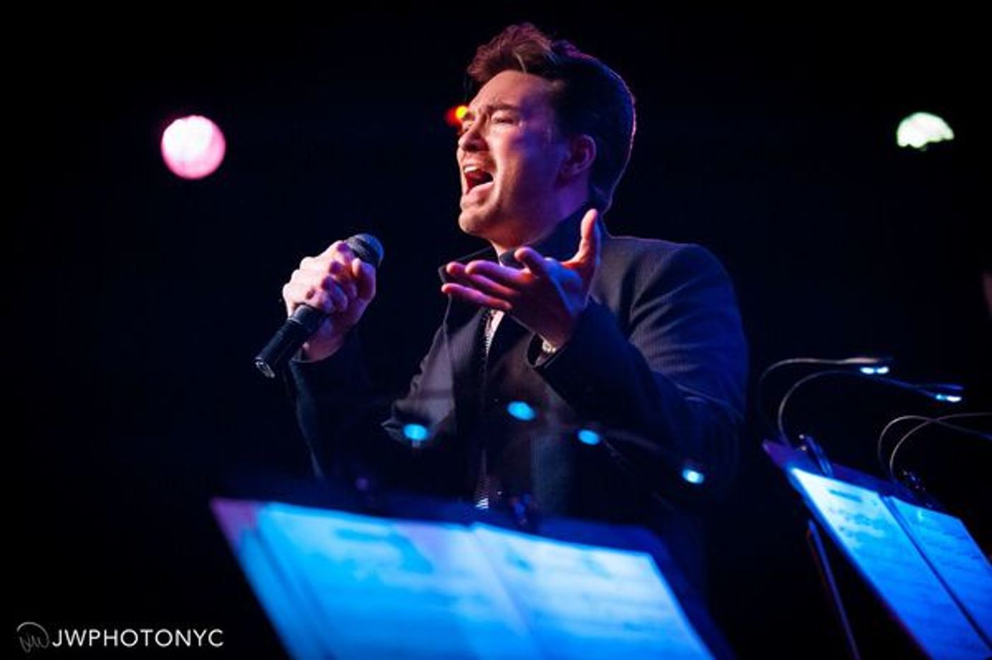 Photo Flash: Maxine Linehan Brings ONE - THE SONGS OF U2 to Birdland Image