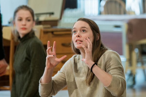 Tess Frazer (Lorna) and Annie Munch (Mary Page Marlowe, age 19)  Photo