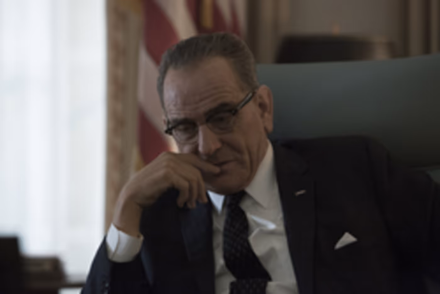 Photo Flash: First Look - Bryan Cranston, Frank Langella & More Star in HBO's ALL THE WAY Image