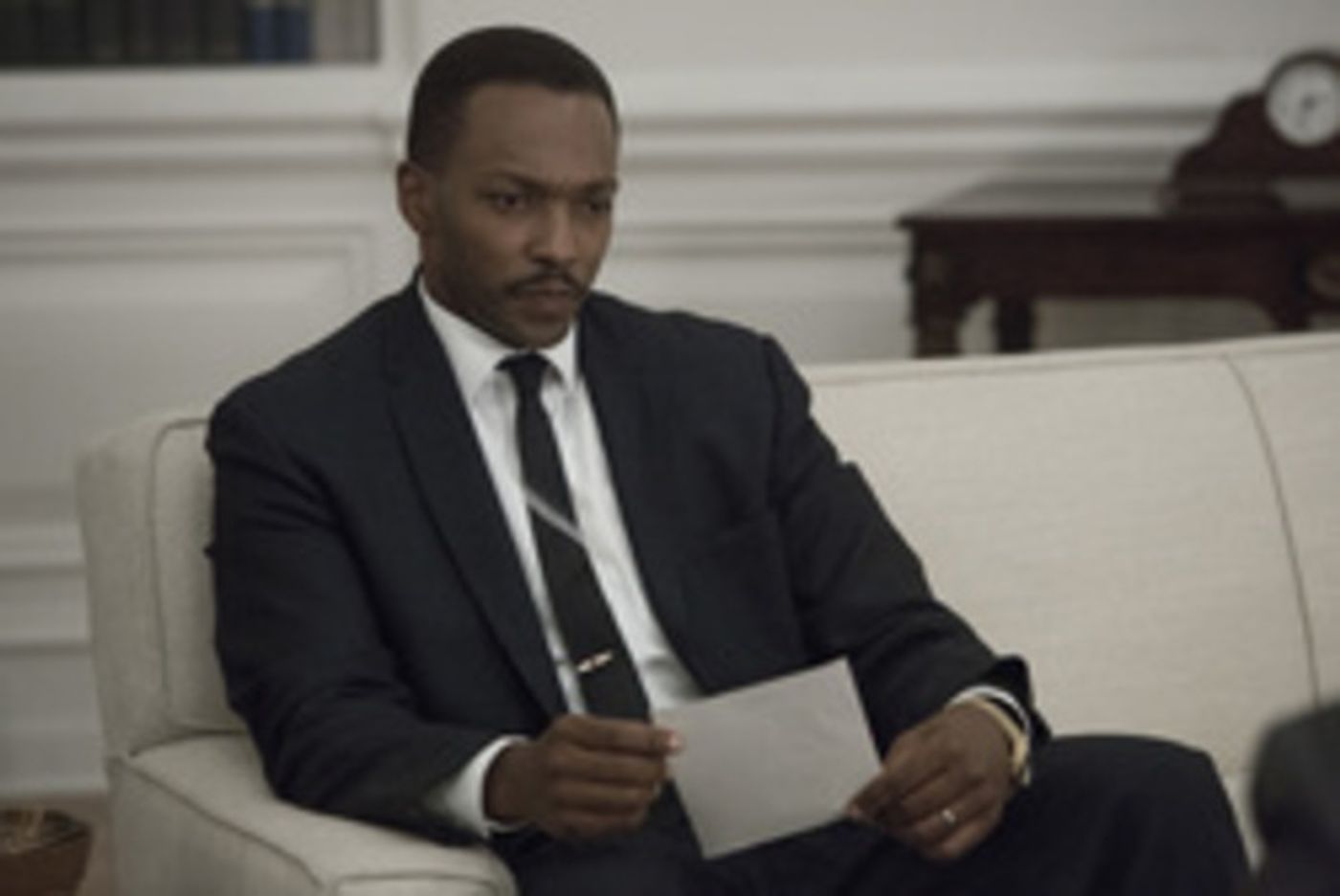 Photo Flash: First Look - Bryan Cranston, Frank Langella & More Star in HBO's ALL THE WAY Image