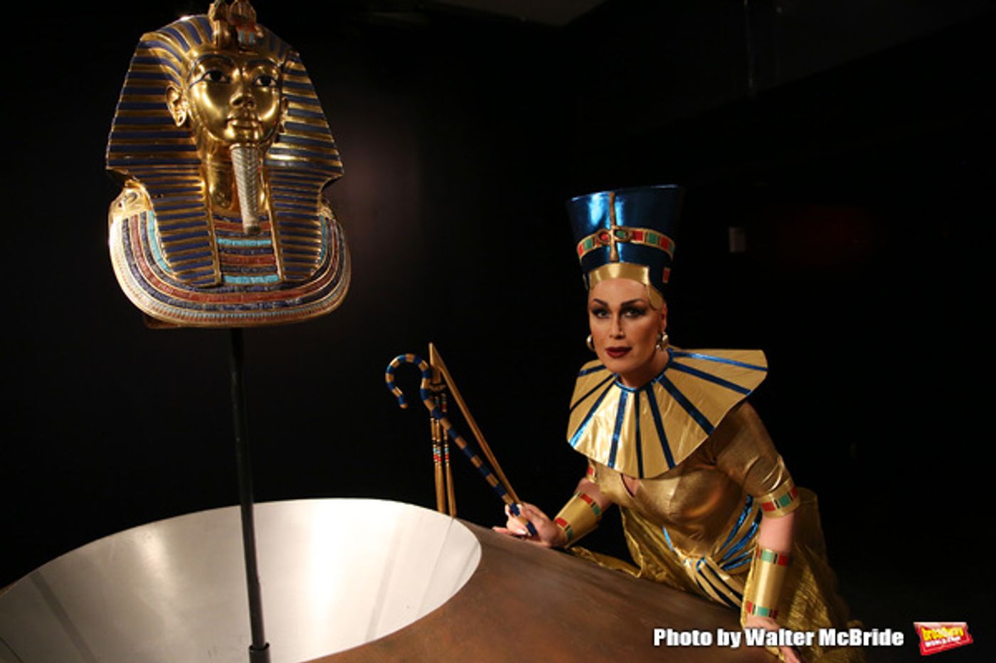 Photo Coverage: Gloria Gray Visits 'The Discovery of King Tut'  Image