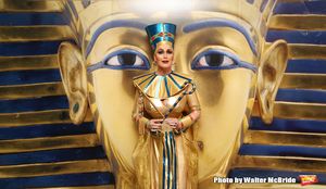 Gloria Gray @ BroadwayWorld Gloria Gray Photo